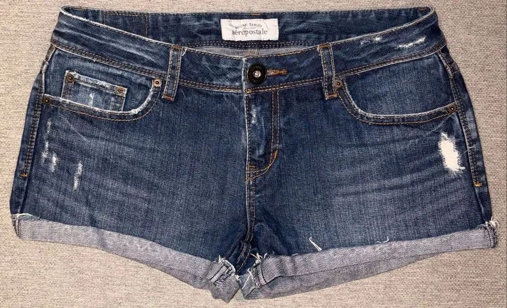 Aero vintage y2k Jean shorts size 7/8